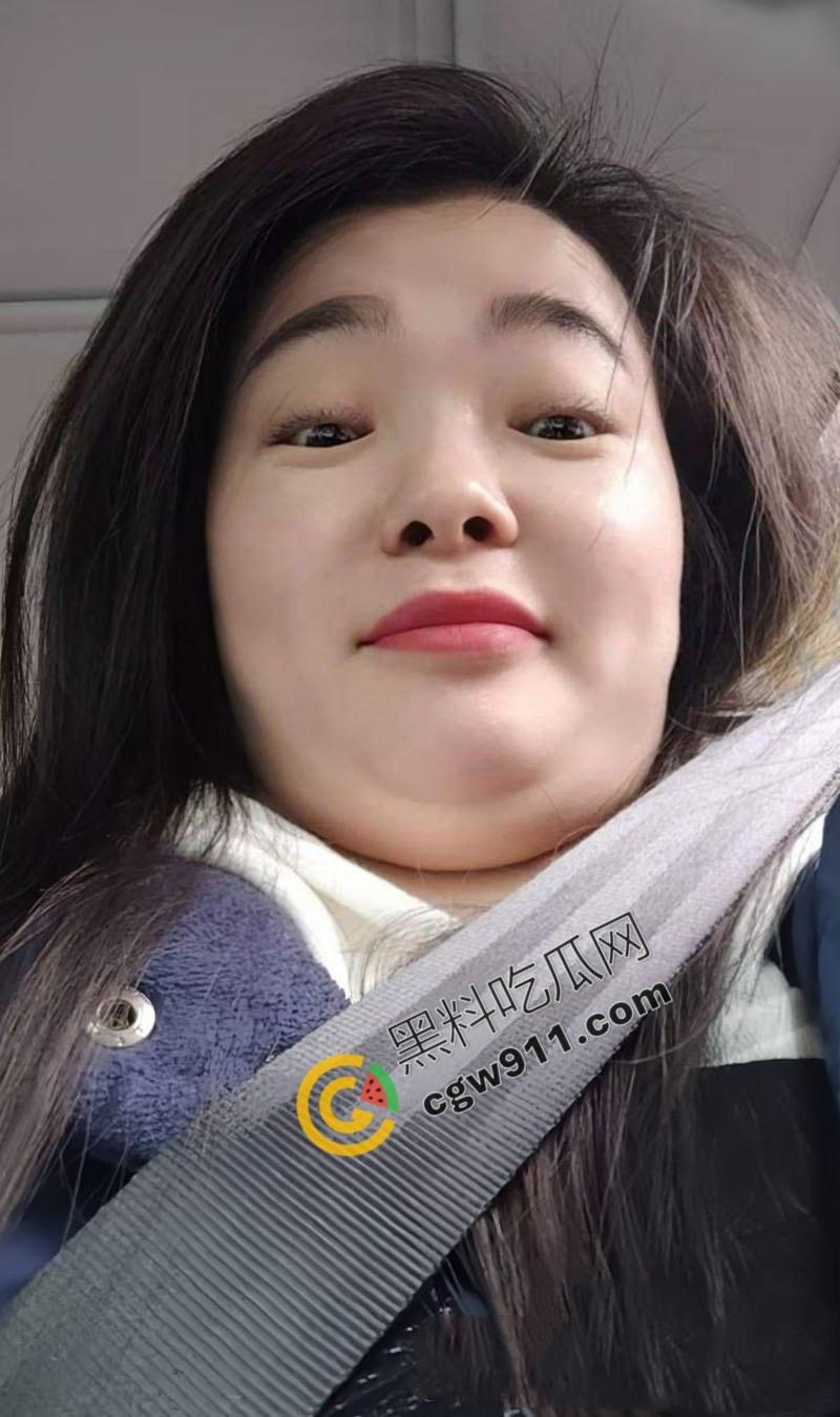 浙江打工人妻【张英】婚内出轨同事！白天贤妻，夜间淫娃，奶大屁圆，口深喉热，魅力四射-2