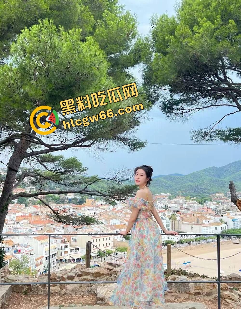 伦敦留学带回来的骚货，北京私企绿帽圈新宠『赵MR』处女开苞后入上瘾，嘴里叫哥哥心里装屌！-4