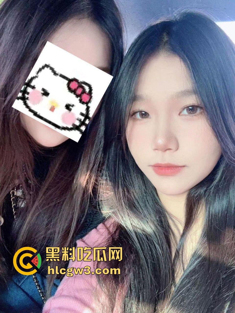 山西清纯女大学生【姜梦璇】私密资源疯传！清纯脸骚货魂，哥哥们的大鸡巴硬得像铁柱，简直玩明白了！-19