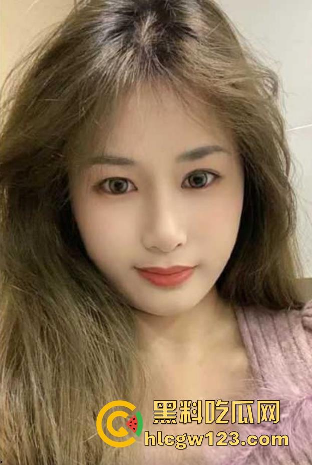 海角大神漂亮表姐 与极品表姐乱伦性爱 猛烈抽插白浆四溢 诱人玉足狂擦粗茎!-2