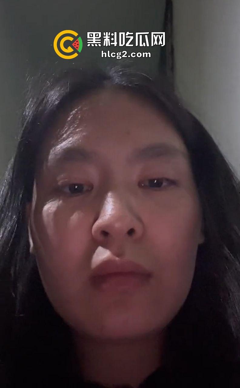 云南昆明一商铺广告牌设施坠落 导致现场7伤3死！一宝妈两个女儿被砸的头破血流 自述经历泣不成声！-4