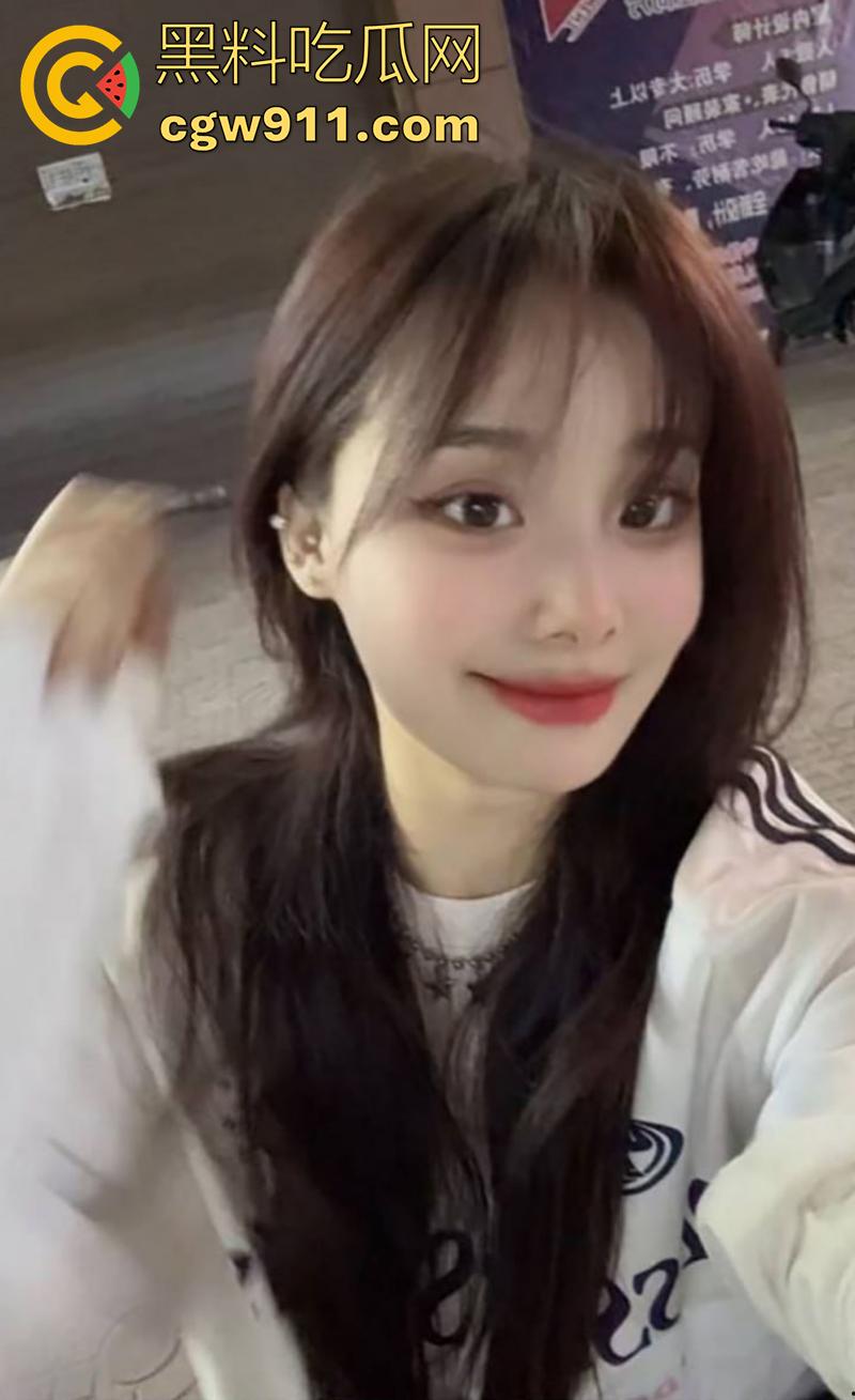 河北师范大学研究生【赵怡】，自拍私密视频流出，69互舔多姿势猛操，豪乳翘臀浪叫高潮喷汁！-1