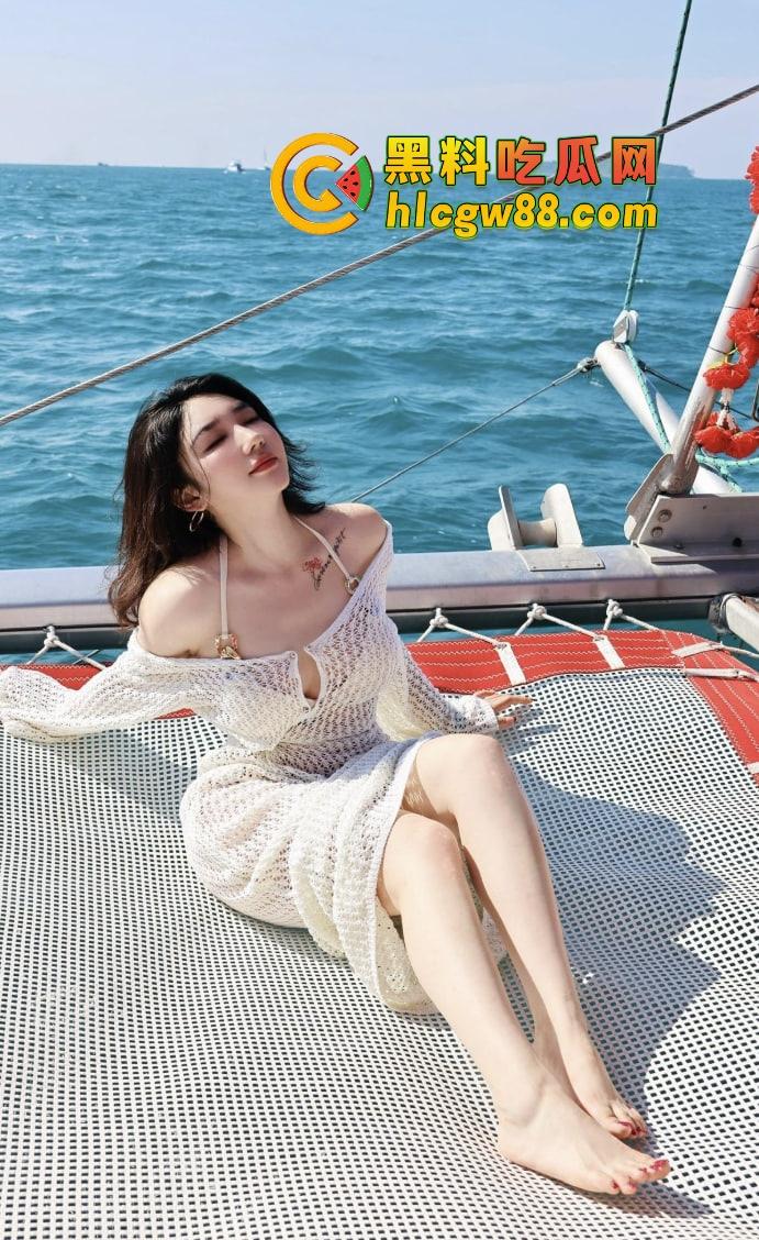 抖音『教母Eliy 』狂割小仙女韭菜,直播喊女性独立,线下给金主做舔狗被操得蜜桃臀狂颤,这双标真6!-6