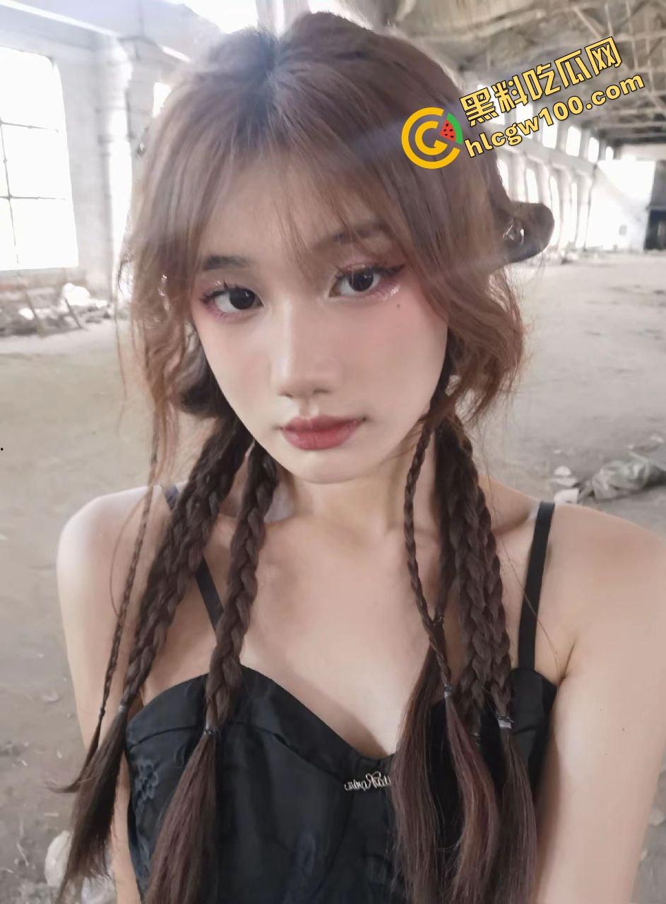 云南文化艺术职业反差飒姐【姚雅雯】甜御少女秒变母狗炮架,男友家后入爆操骚逼!独家曝光流出!-2