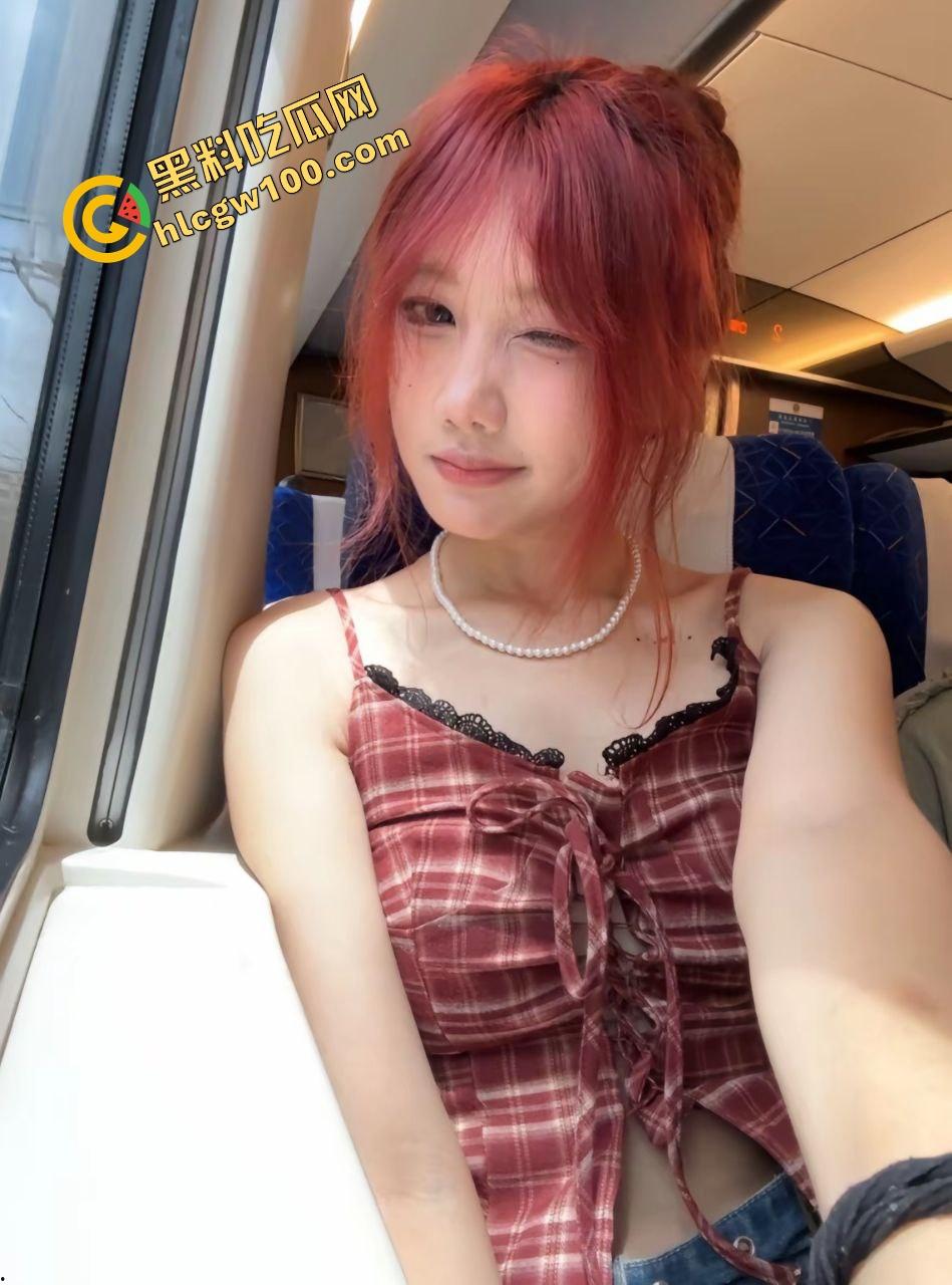 云南文化艺术职业反差飒姐【姚雅雯】甜御少女秒变母狗炮架,男友家后入爆操骚逼!独家曝光流出!-3