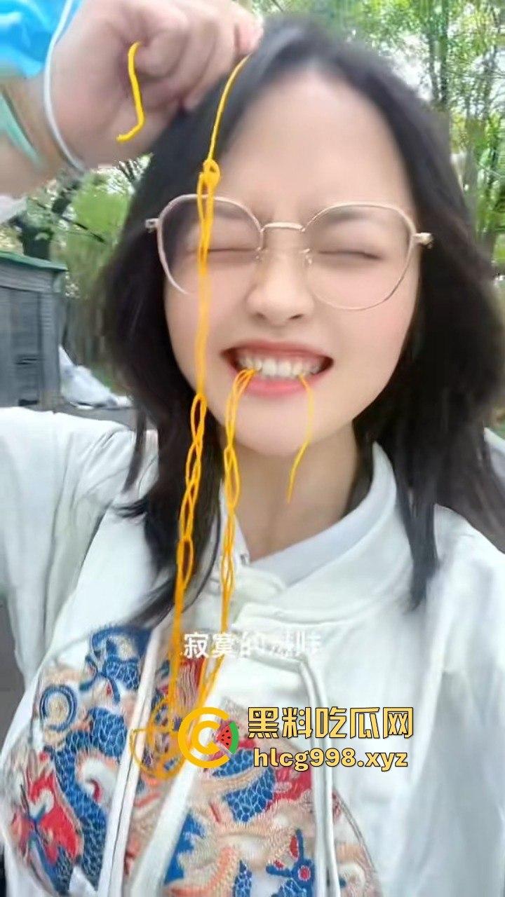 上海医生『陈Baby』不学医术秀骚舌技！抖音擦边钓大鸡巴，约炮视频曝光，老铁们能坚持几秒？-13