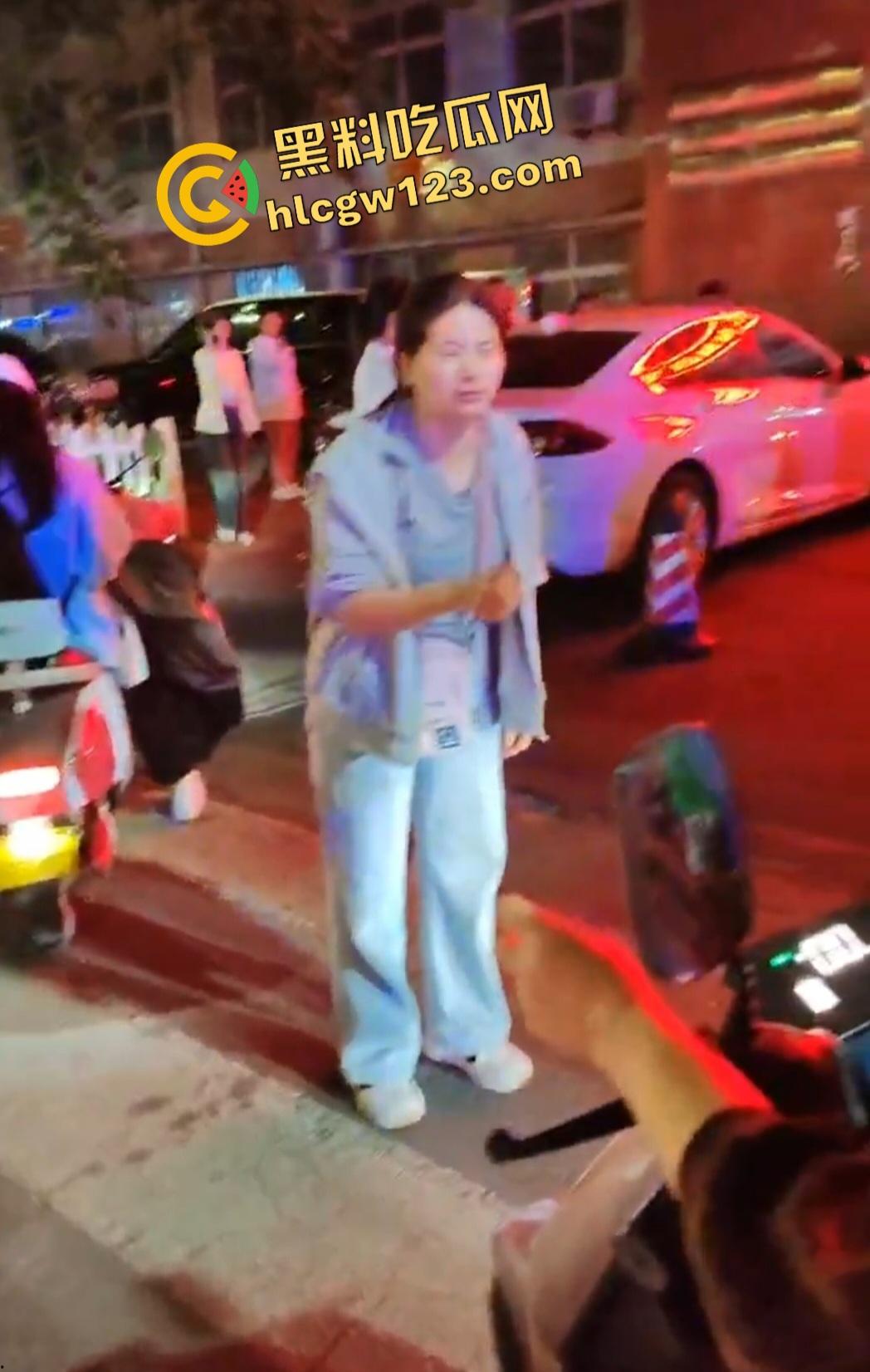 许昌六中【吴怡佳】被班主任嫉妒美貌体罚孤立，恶毒霸凌导致学生跳楼！同学愤怒狂砸学校财产！-8