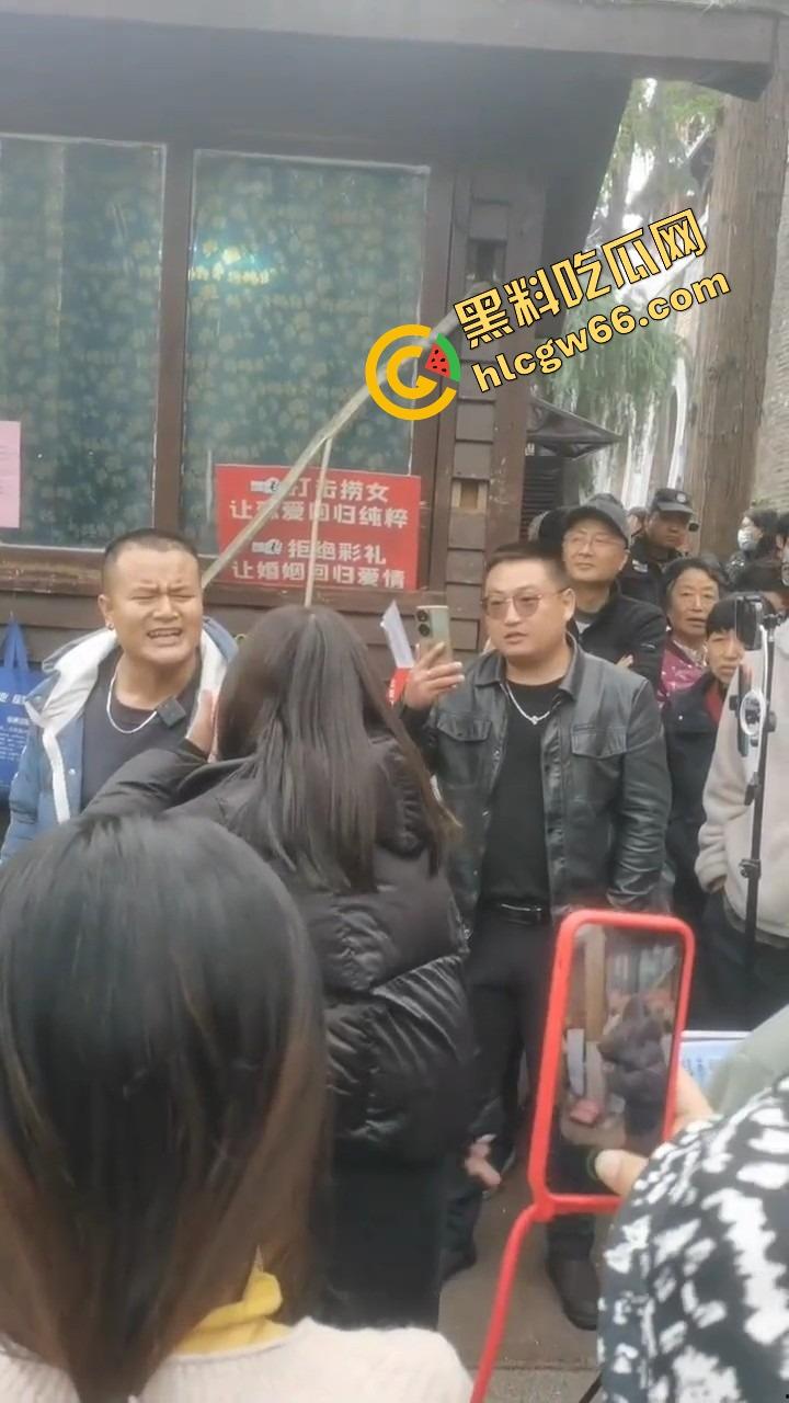 江苏南京相亲现场西格玛男霸气开喷小仙女,全程硬刚不给脸,把小仙女当场呛到脸绿差点气死!-3