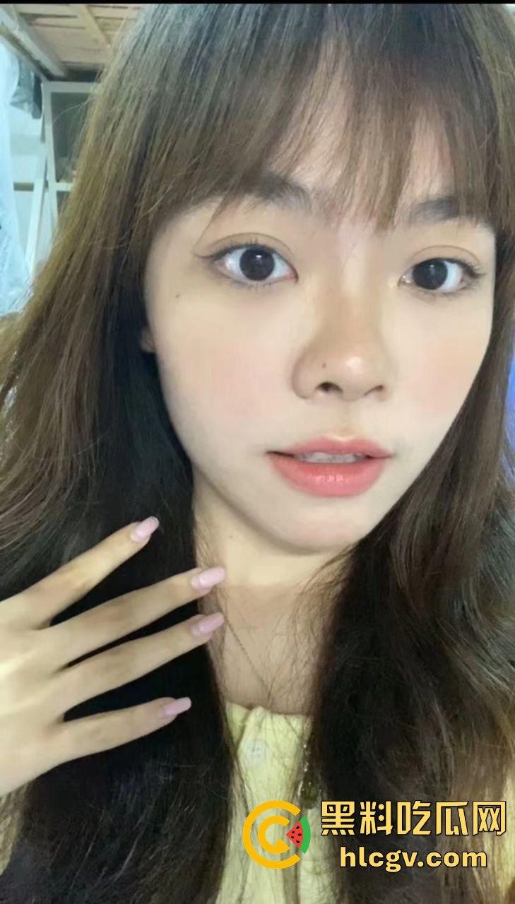 在一起三年却劈腿富二代！怒曝前女友【马晓雪】私密照！傍上富二代翻脸分手，曾穿女仆制服乖乖伺候！-2