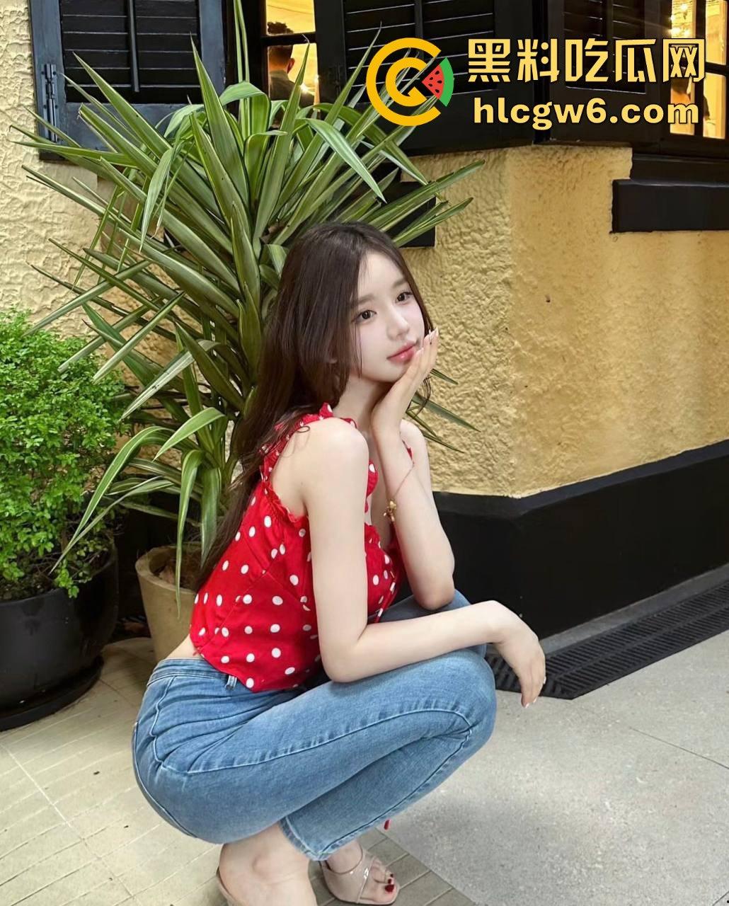 天津精神小妹【孙琪琪】按月包养服务，4K价格体验8次，情趣丝袜搭配角色扮演，这骚妹子把代入感拿捏得死死的！-2