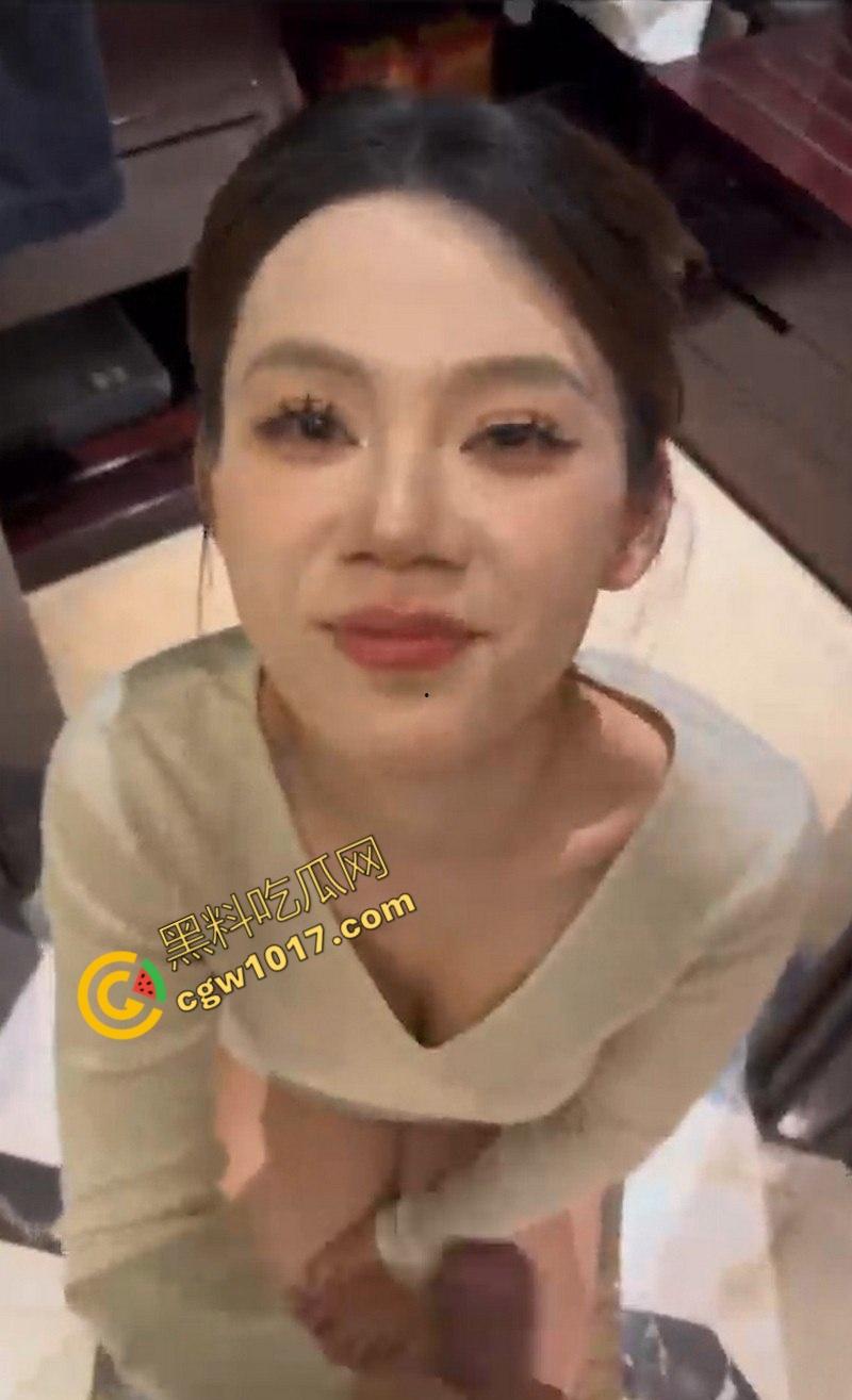 广东小伙被女友十万卖缅甸，35万赎回后撕破脸，泄密母狗淫乱视频，前女友巨乳迷人，饥渴口交深喉，情趣装扮骚到极点！-3