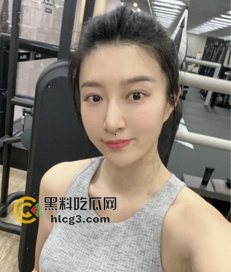 瓜友投稿!长沙里菲特健身房男私教李涛与美女客户段婷尧火辣约炮合集泄密!各种场景野战啪啪!-1