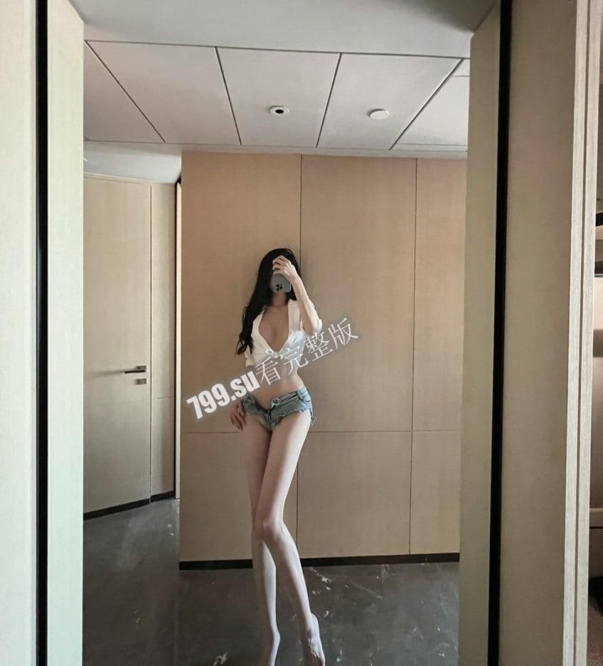 抖音百万粉丝！九头身 1.84 米红唇艳女仆葛征 土豪 1V1 视频泄漏！-29