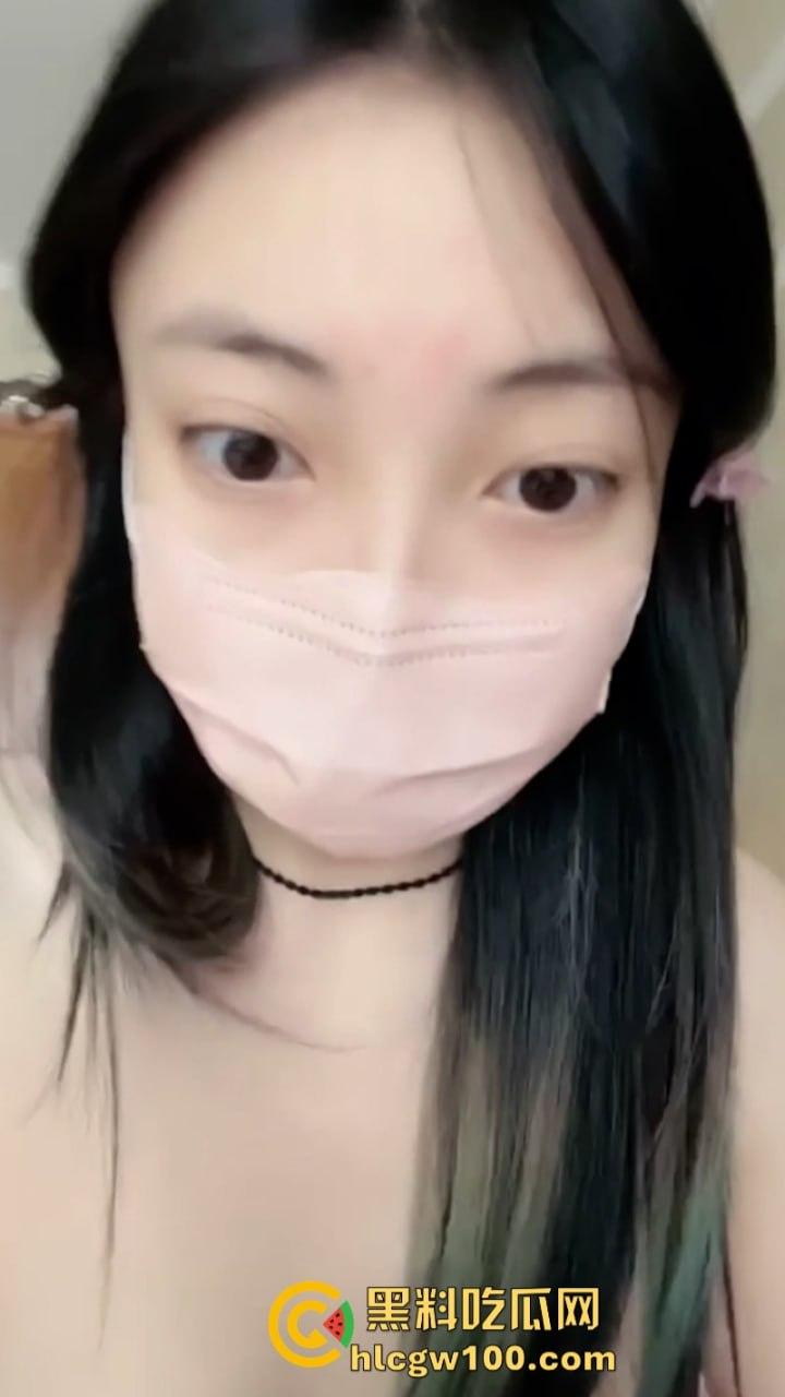 19岁福利姬【小狗】私拍合辑!身材颜值都非常不错 年轻的身体总是充满活力 一手道具玩的如火纯青!-8