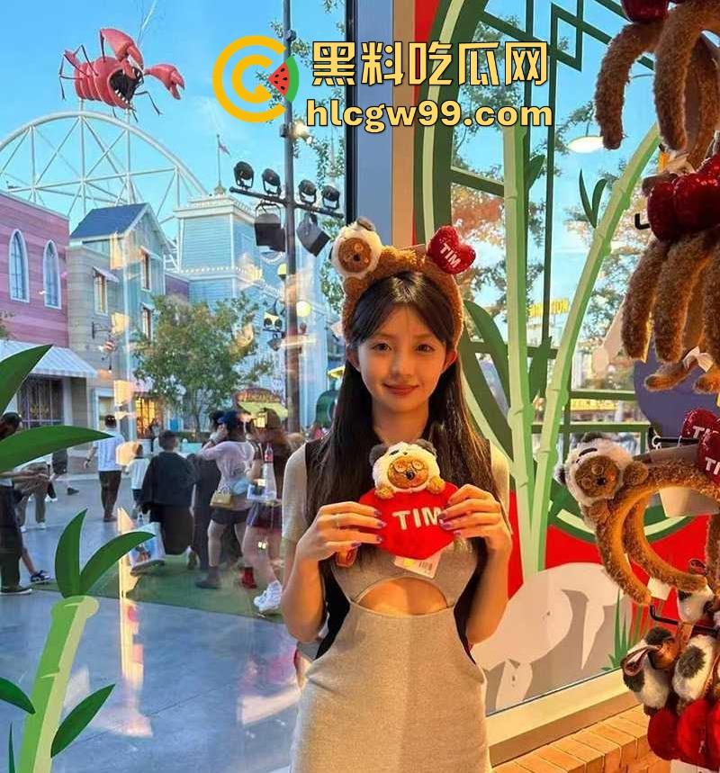 青岛985高校女研究生‌【林雨】高颜值长腿校花女神，却只是别人的3号母狗并育有一女，大量黑料流出！-4