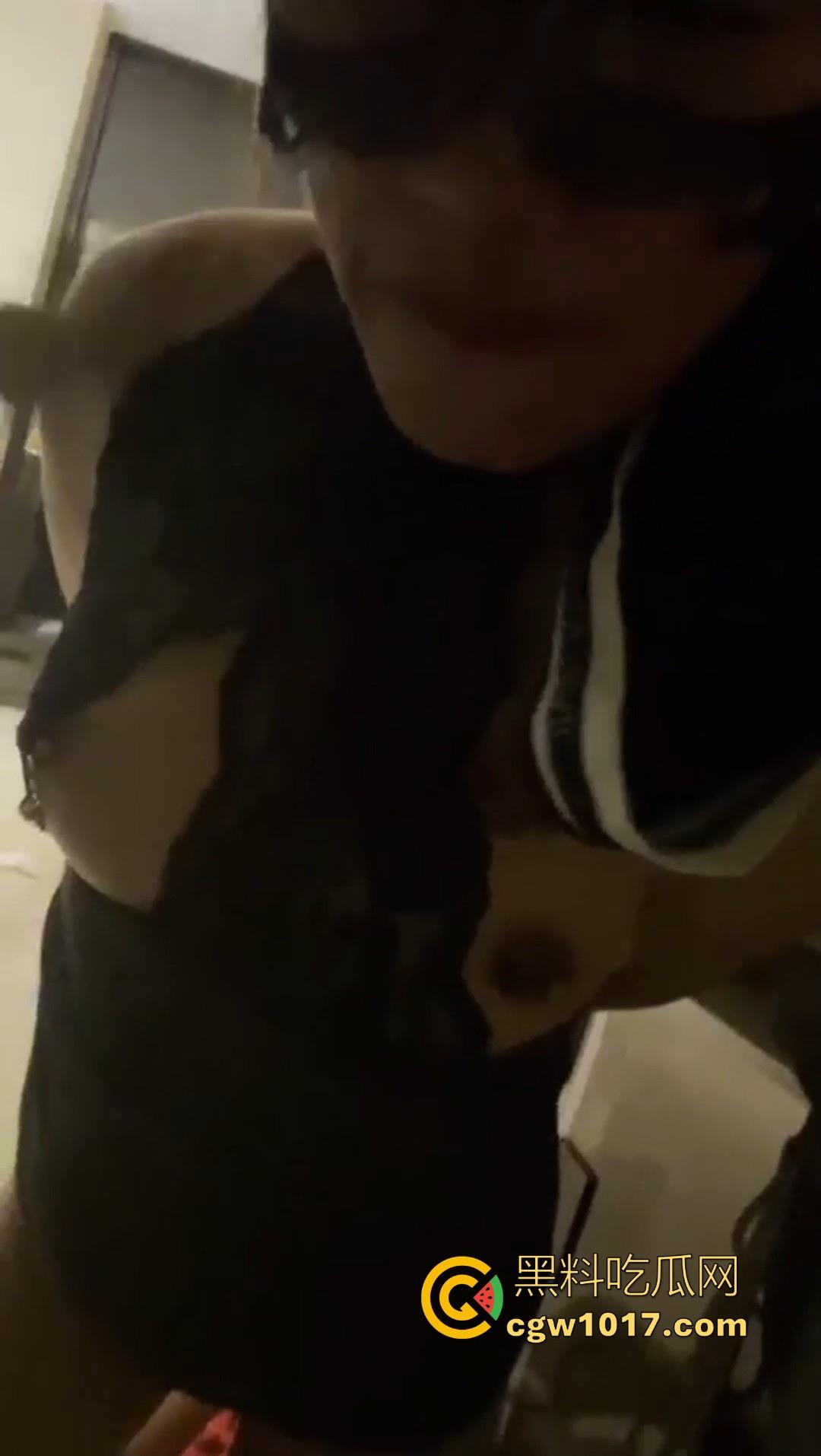 重口调教女奴！制黄金、吃厕纸、喝厕所谁、厕奴化调教，叫啥做啥，这女奴隶调教的可以，极其重口味！-6