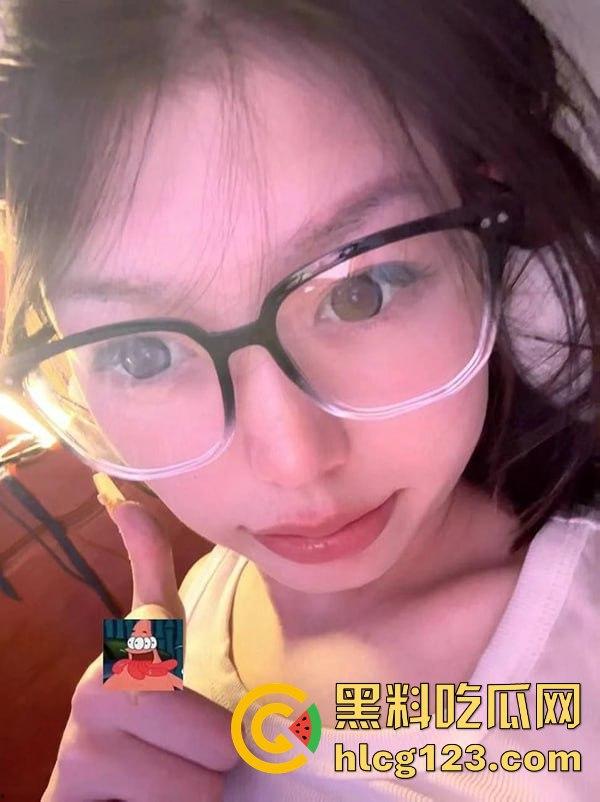 宁夏大学美女校花『马莹莹』反差母狗被玩坏！男友翻身猛抽插让她欲仙欲死！-11