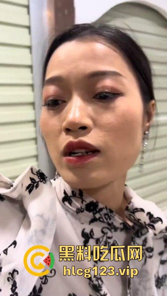 瓜友抓小三现场,广西婊子知三当三!贱人终究逃不过,捉奸现场太文明了?-5