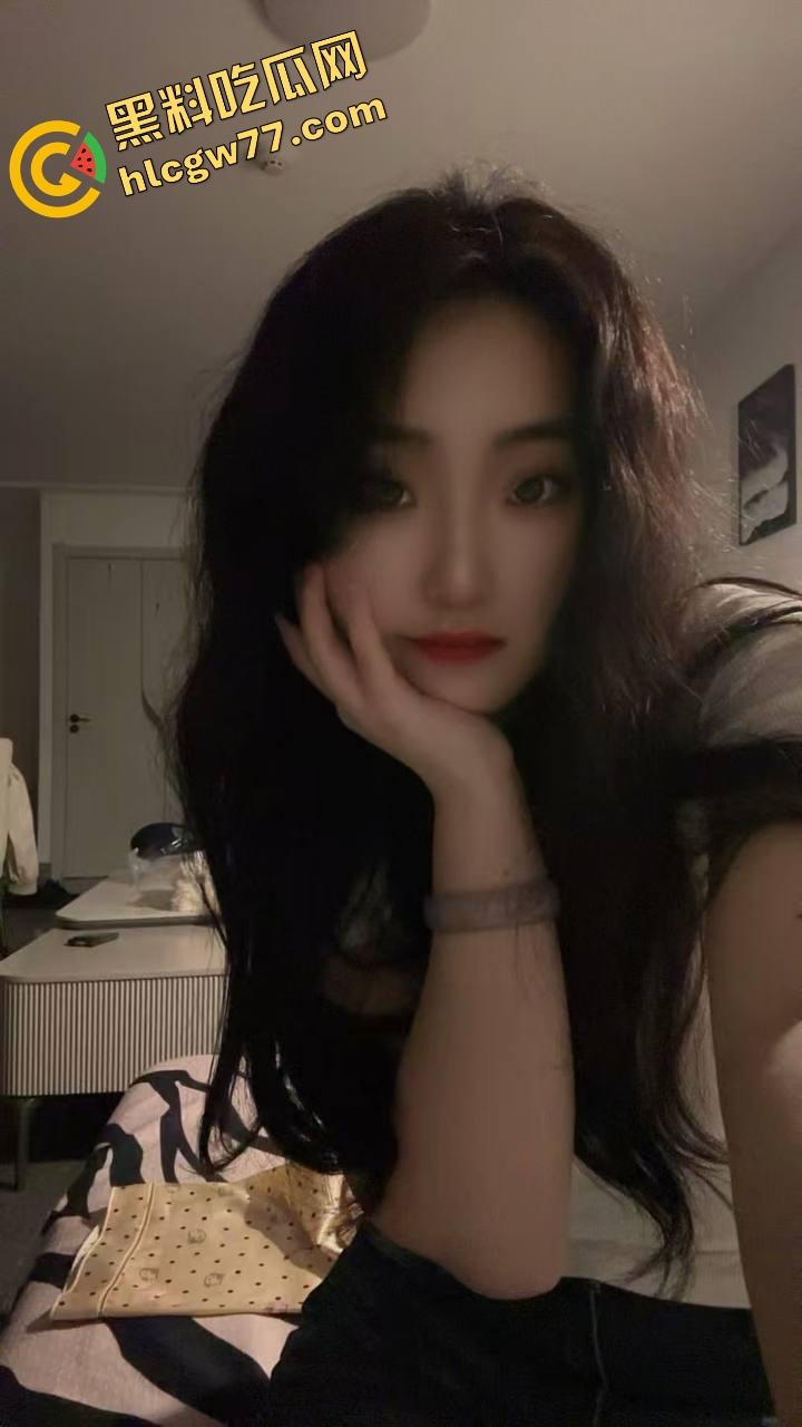 翘臀黑丝制服【小野猫】屁眼夹爆肉棒，骚货哥哥爆我屁眼行不？推特御姐榨干现场曝光！-2