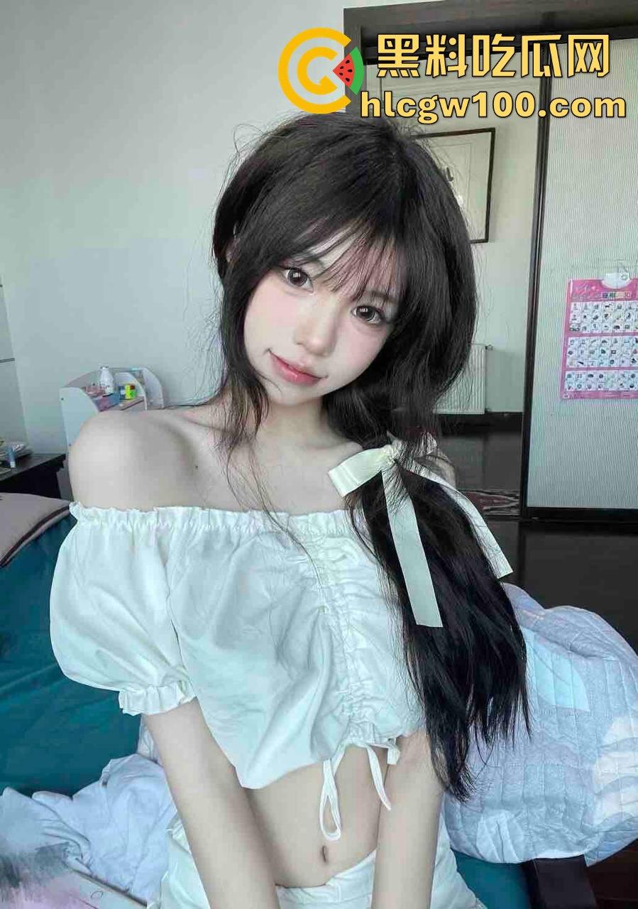 陕西酒店00后前台骚妹子『 蒋可冉 』直接成瓜友御用炮友,干完不粘人骚到骨子里,随叫随到谁用谁爱上!-9
