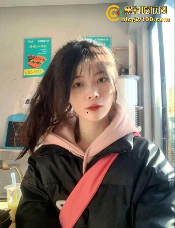 合肥网恋聊到的大学妹【余嘉宁】刚失恋就被拿下，性冷淡到床上闭眼不叫不闹，连分手都显得清淡无味！-4