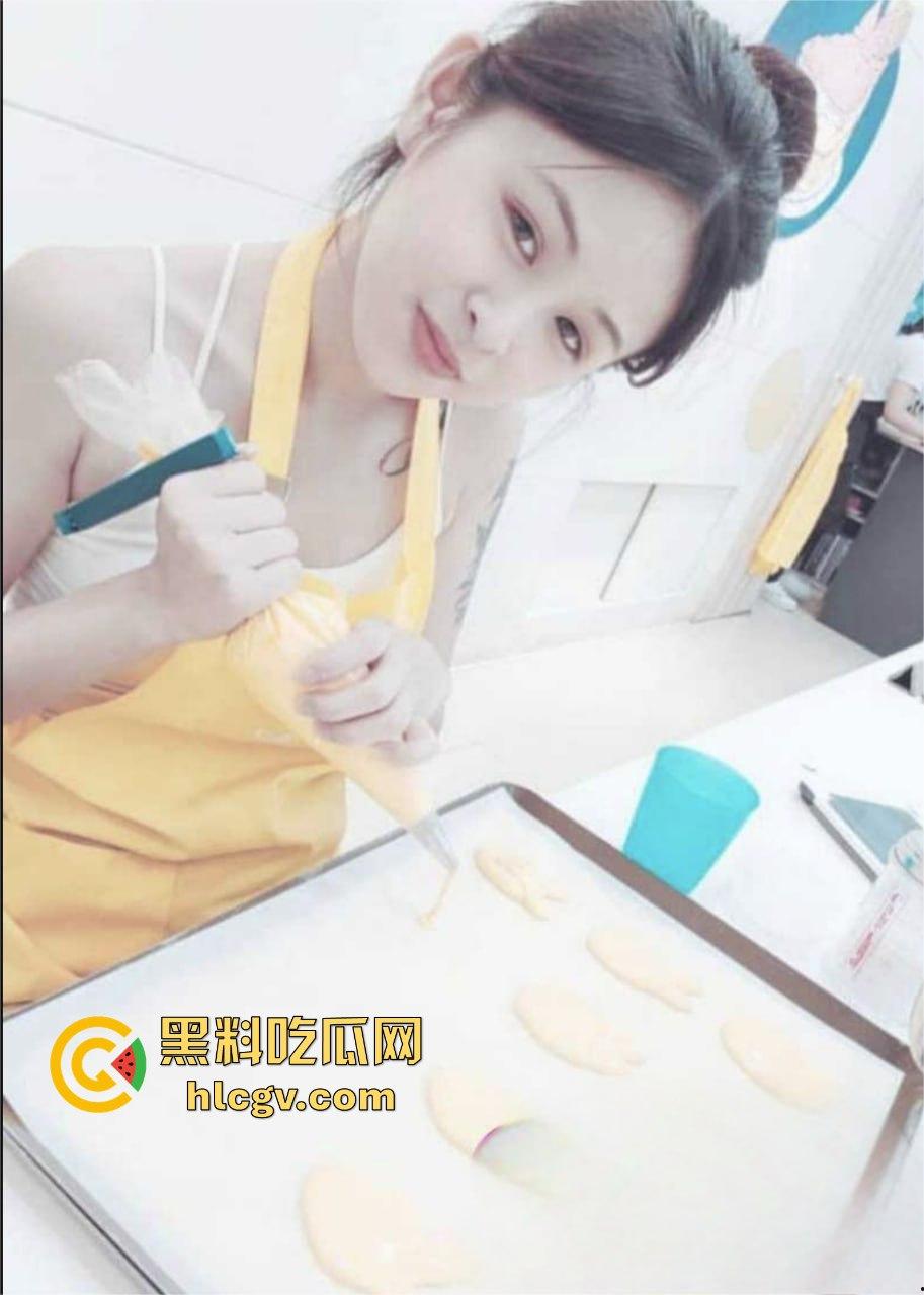 性感台妹【陈颖】清纯外表掩不住骚劲！私下就是只母狗，床上被操到语无伦次只剩淫叫！-2