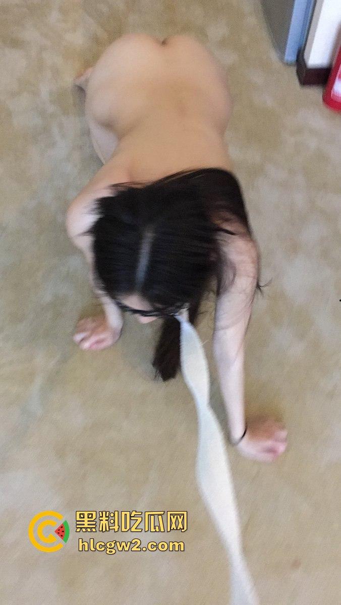 淘宝极品模特『杨可欣』极品身材被操成骚母狗,金主爸爸专属鸡巴套随叫随到!肉便器就是用来爽的!-1