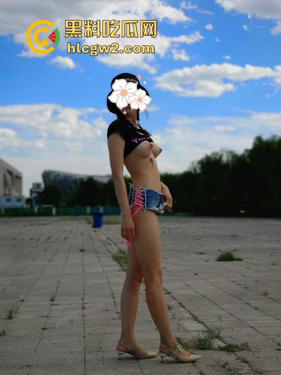 淘宝极品模特『杨可欣』极品身材被操成骚母狗,金主爸爸专属鸡巴套随叫随到!肉便器就是用来爽的!-6