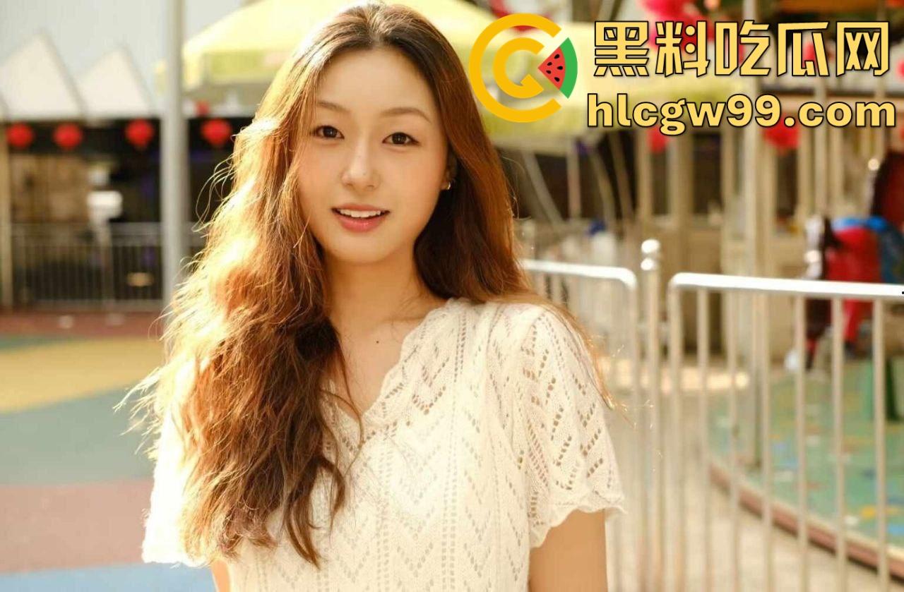 长春反差律师【吴惠玲】约炮自拍曝光,极品的颜值母狗,熟女骚劲让人射了还想干!-2