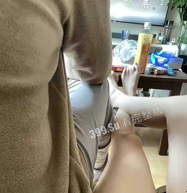 [独家首发]《漠河舞厅》歌手「柳爽」被女友徐琳曝光不雅行为！8分14秒开房视频曝光！-8