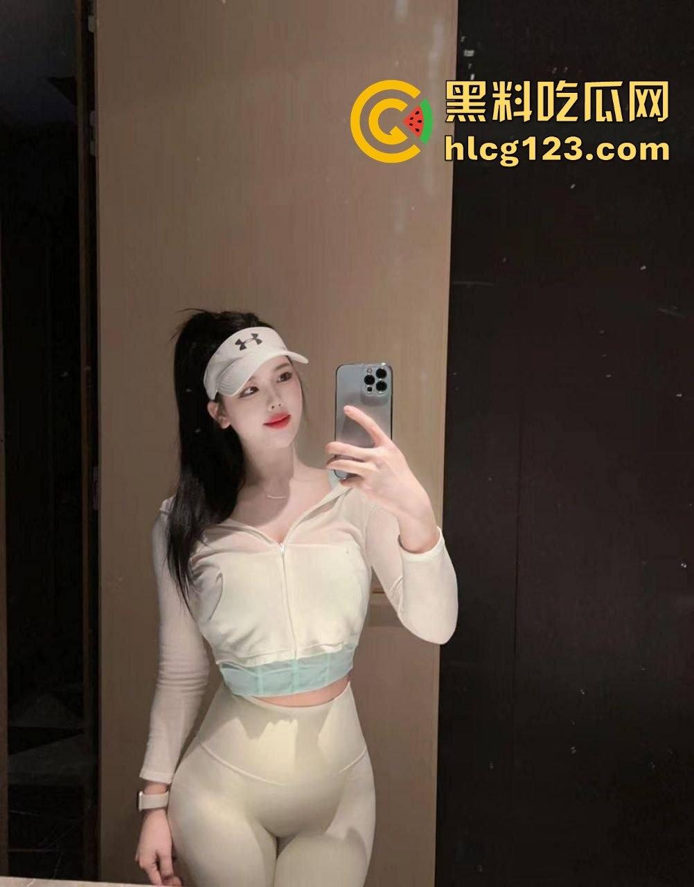 健身教练赵娣金火爆视频外泄,臀翘奶大,骚姿扭到飞起,2000块一节课你们觉得值不值?-9