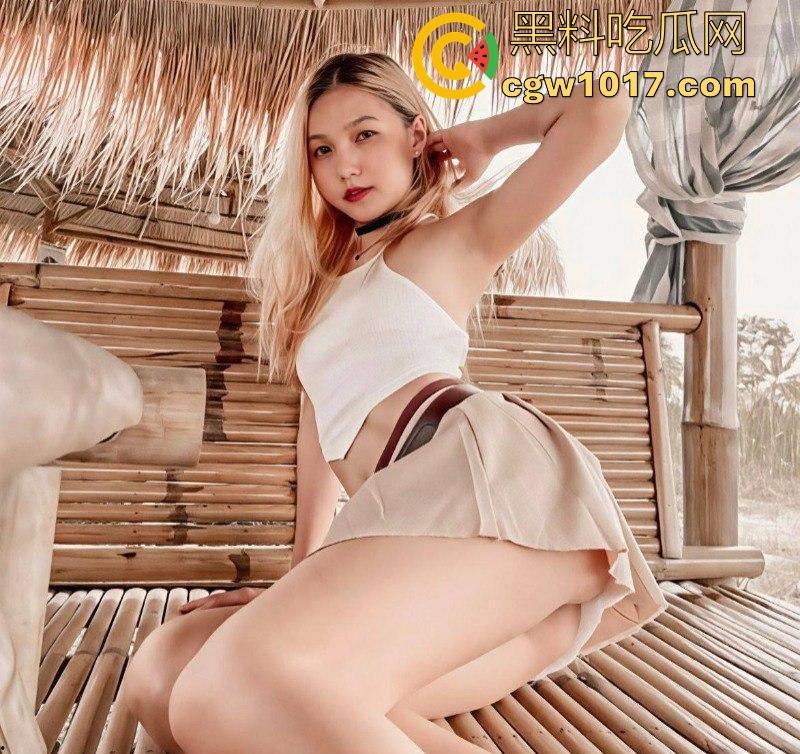 OF极品性感网红【KetooKa】自慰私拍泄露,手指猛插湿滑鲍鱼,狂揉阴蒂潮吹淫水喷射如泉,母狗本色尽显!-3