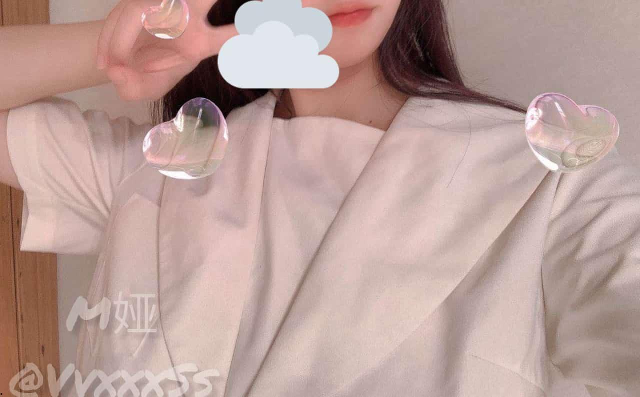 M娅--身材顶爆，巨乳超S曲线，男人梦寐欲求的女人。人间尤物，魔鬼身材！令男性血脉喷张的完美娇躯扭动起来，完全就是抵挡不住的惊人诱惑80p 54v合集-38