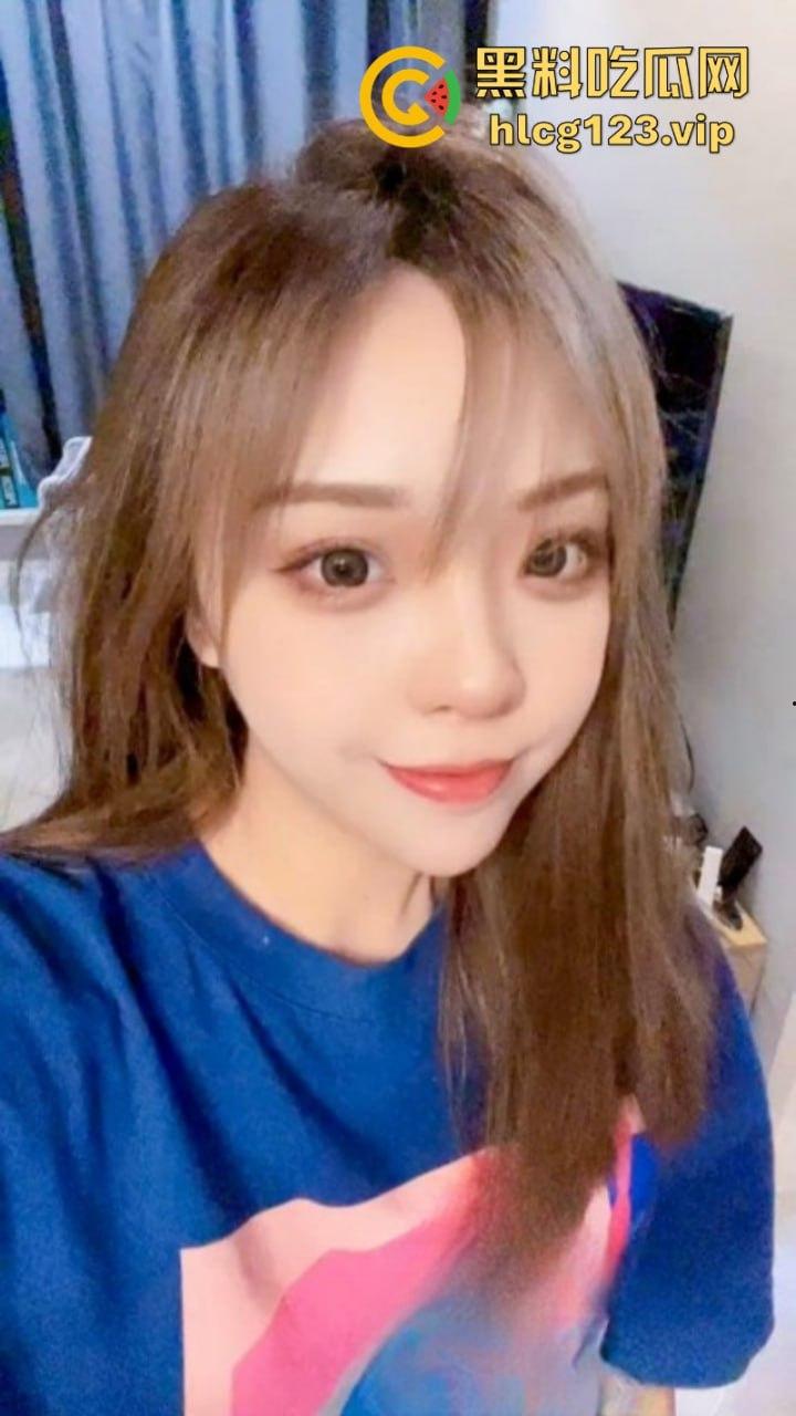 抖音千万粉丝网红【晚安的日记】婚内出轨被曝光!与别人男友床战视频曝光 万宁变龟龟了-1