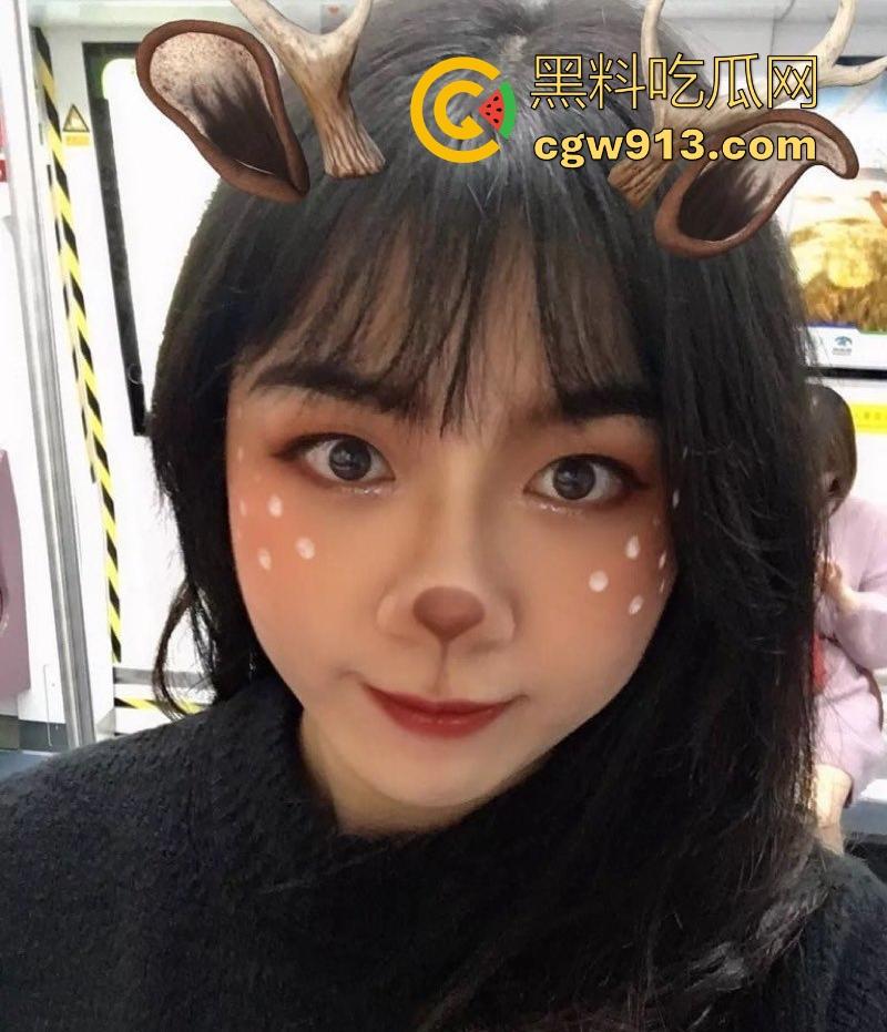 哈尔滨师范学院【王丽丽】白天戴着眼镜装清纯学生妹,晚上就被金主包养,被当母狗调教玩弄,极其反差!-1