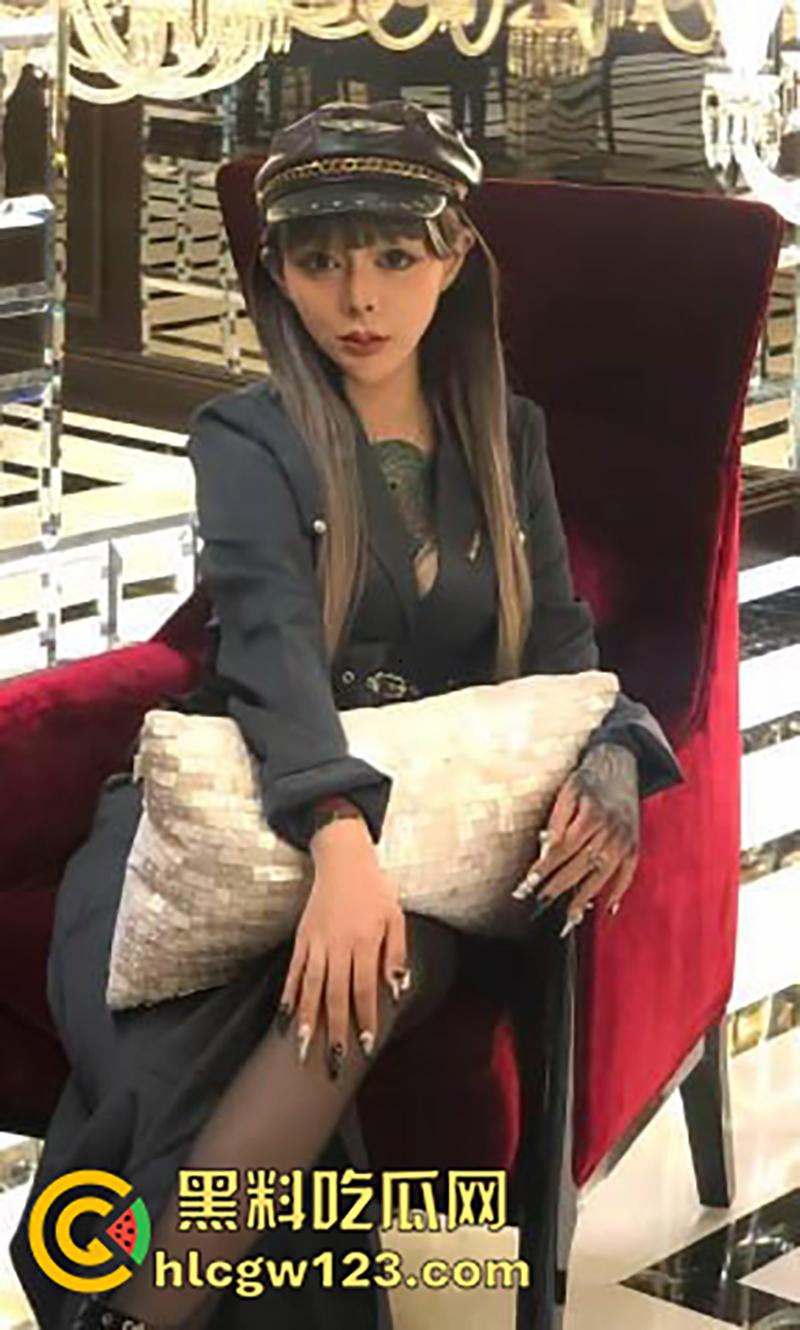 曝光天津吸毒女【王小雨】,极品身材长腿纹身妹,卖逼当M狗被夫妻玩弄,带着毒瘾还有性病!-3