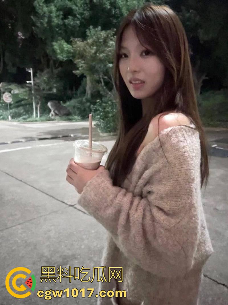 广西师范母狗【王梦雨】,清纯嫩妹开学仅7天被拿下,极品白虎大一妹子,身材纤细美腿修长,露脸视频曝光,彻底在学校出名了!-4