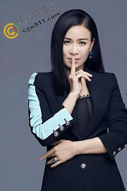 华语天后【那英】婚姻危机！老公【孟桐】千金包下会所，猛烈爆操美女骚穴，视频曝光炸裂，骂声一片！-2