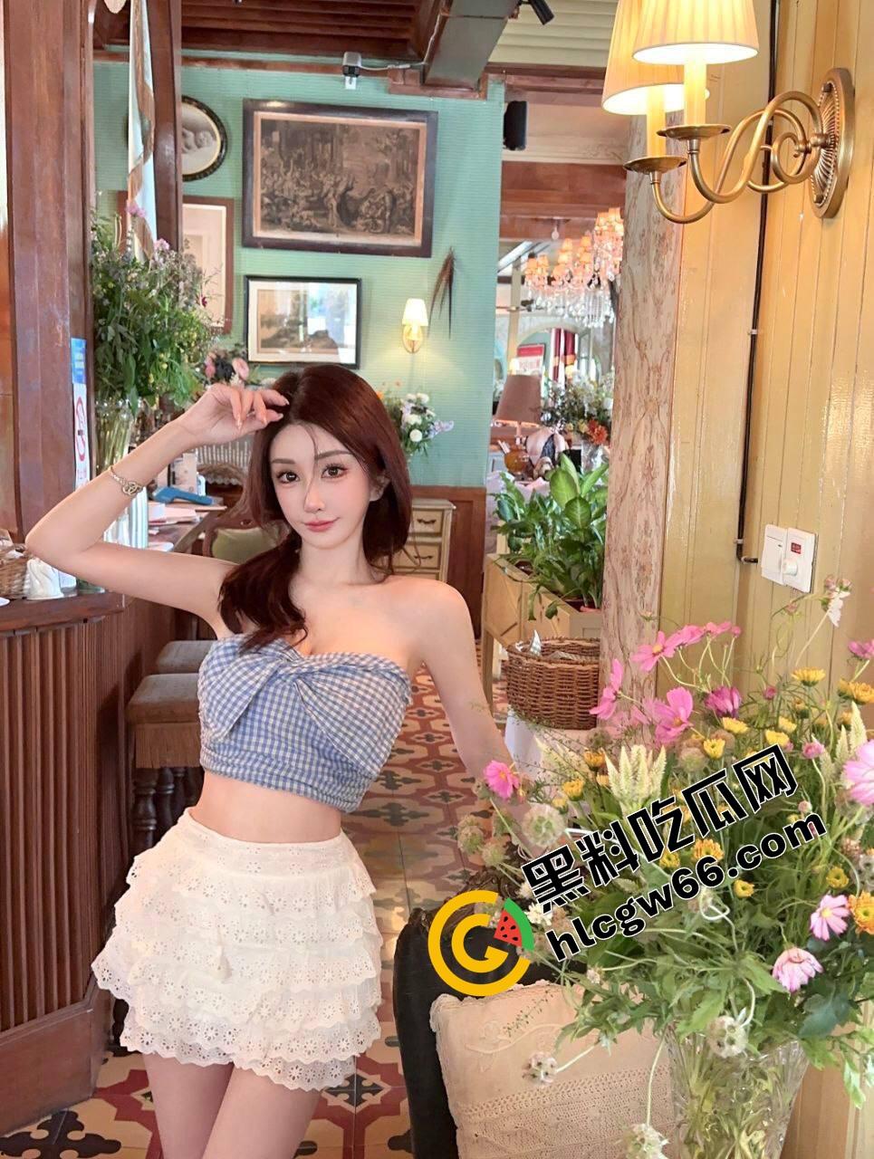 京圈大神亲授调教母狗全流程，妹子一步步被开发成淫叫不断的肉便器，包你看完当场硬！-6