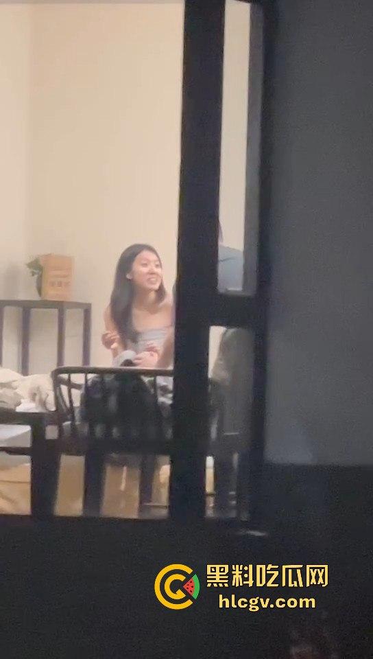 天津现代传媒职业学校马老师带学生写生写进酒店? 还故意不关窗帘，向学生炫耀？不料其他学生拍下发学校网！-8