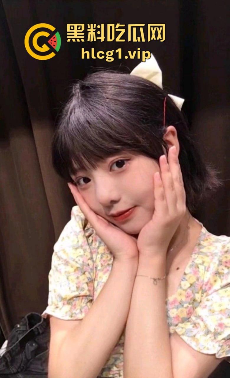 生日刚过就出轨！上海贸易大学李悦欣肉偿摄影师，白嫖这一套属实拿捏了！-3