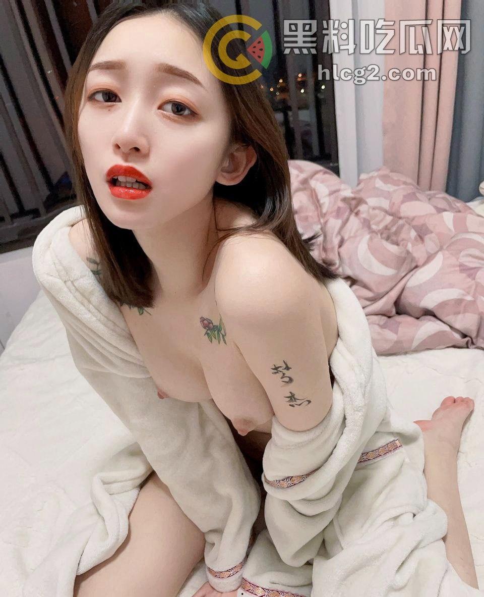 91大神梦杰的顶级母狗调教视频流出——大神的调教下，她成了听话的肉便器！-1