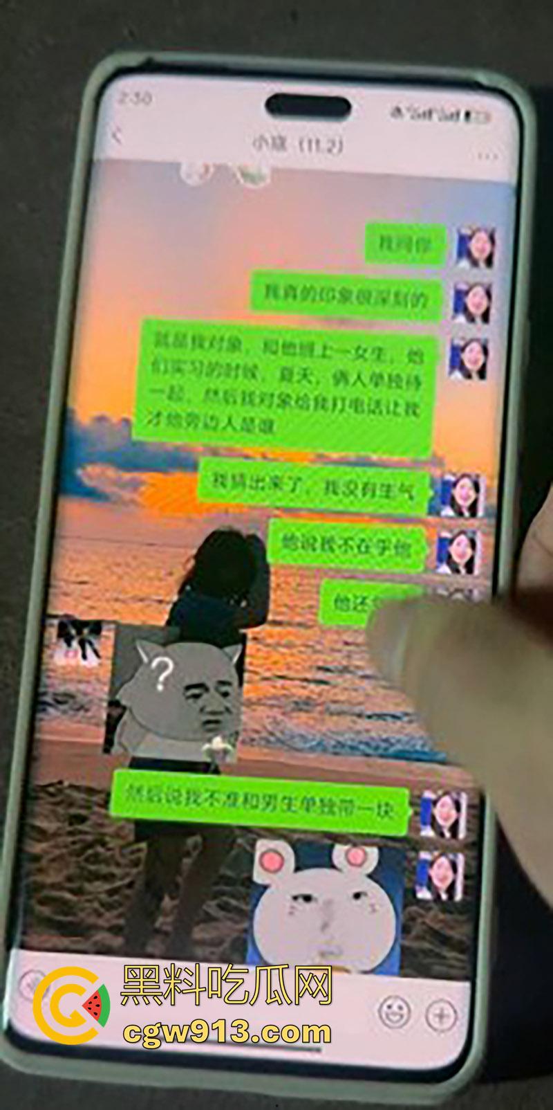 重庆文理学院物流工程【秦子倩】，出轨体育生被曝光，学霸母狗自拍洗澡，露脸骑乘叫声娇媚销魂！-6