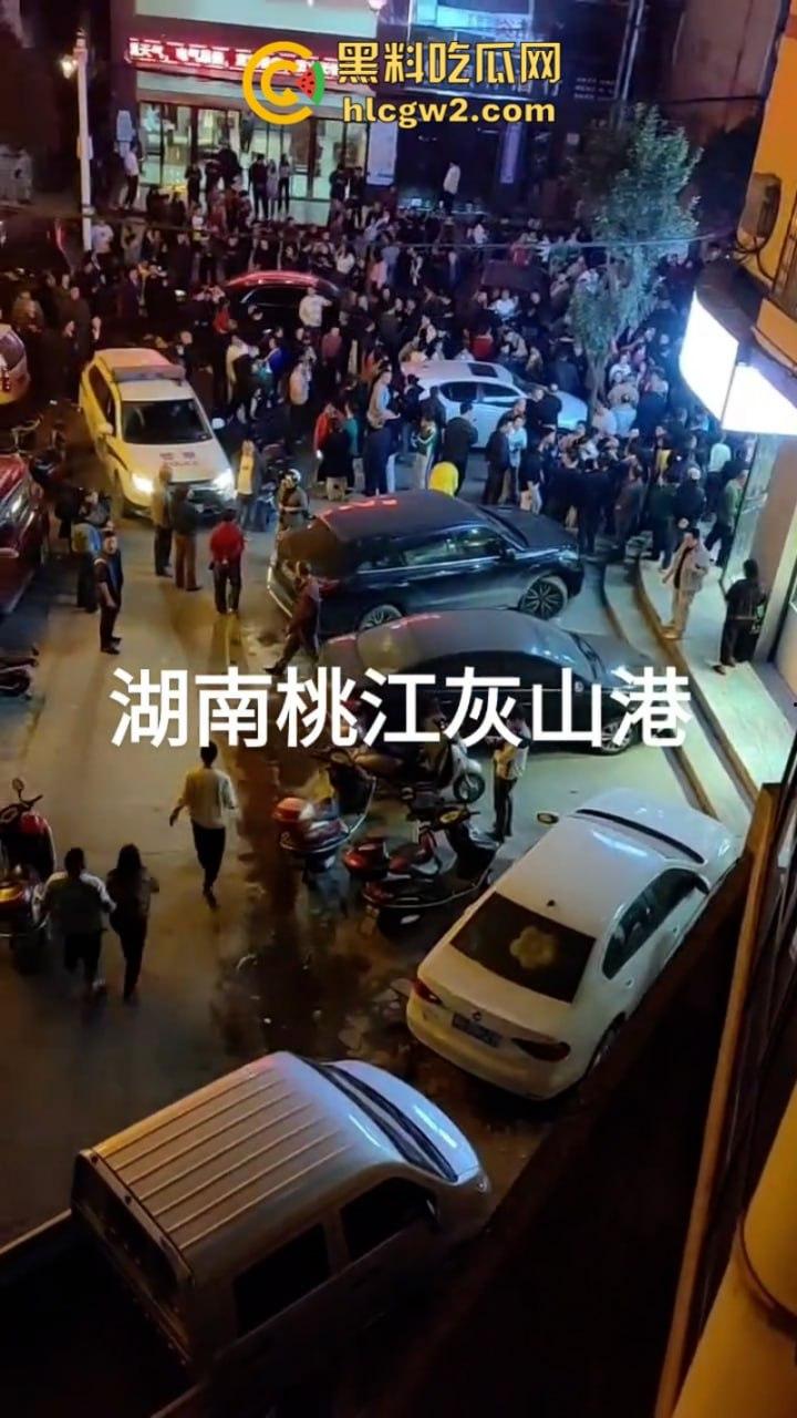 实力坑娃！湖南益阳桃江女子欠20元赌资不给 儿子上门出气却被老板哥哥持刀反杀-7