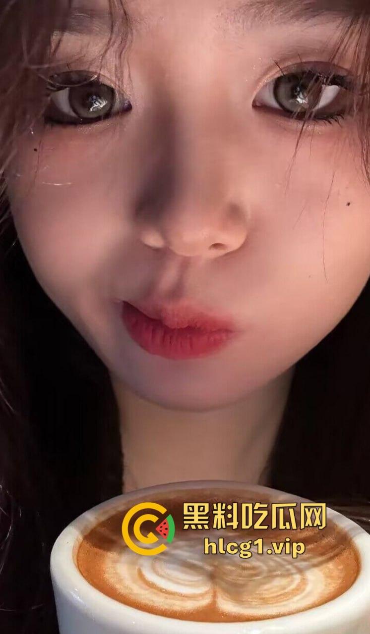 四川传媒大学女神『 林幼薇』的私密视频流出！被绿帽奴男友背后捅刀，鲜花插在牛粪上！-3