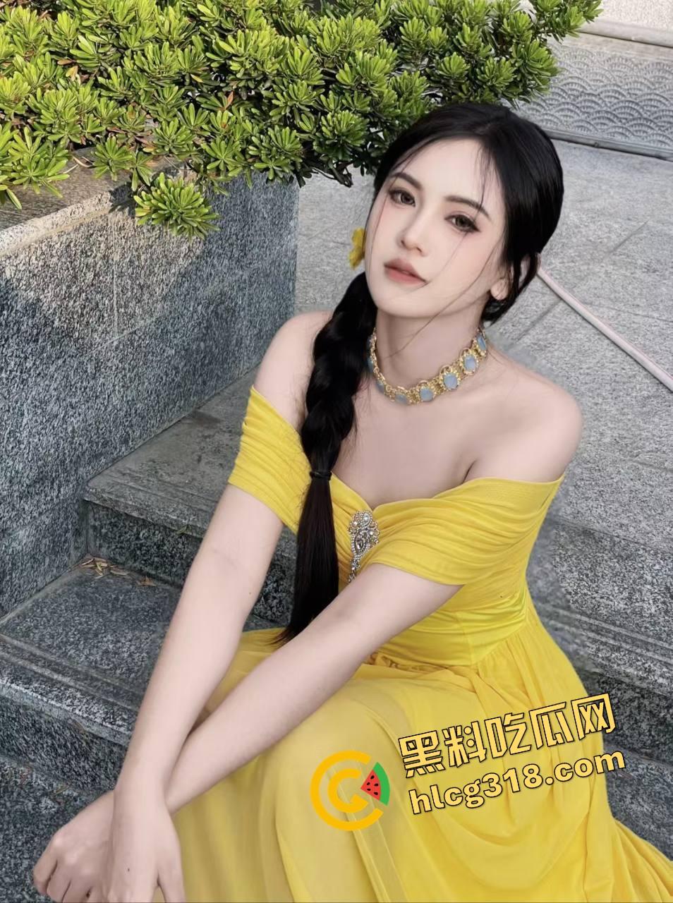 这才叫大师，佛山老技师现场上课，莞式手法一出全程带性张力男顾客秒缴械，这套操作谁顶得住？-1