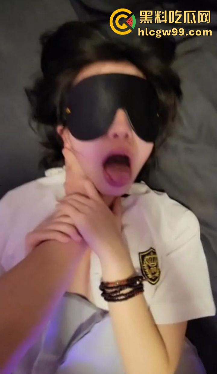 杭州大一JK学妹『钱薇婷』酒吧兼职不卖酒专卖逼，工作变性奴试用期，金主约炮玩SM，蹬逼蹬到鸡巴都脱皮！-12