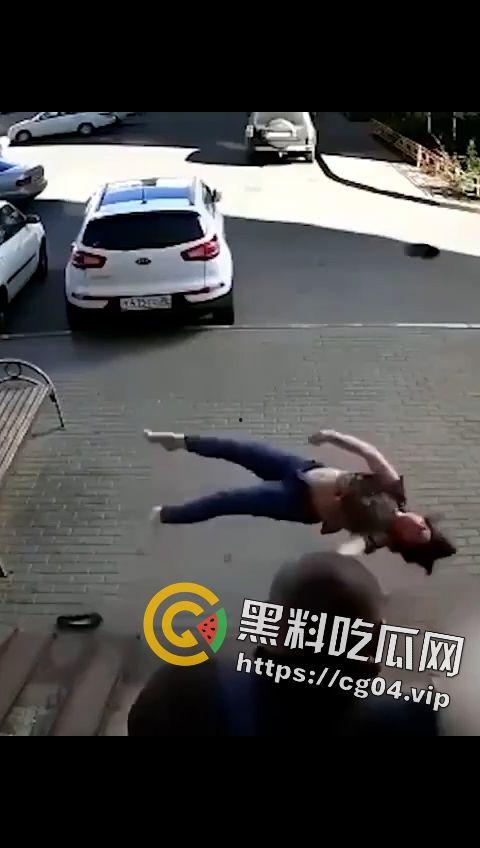 慎点！跳楼 最惨的方式 活下来生不如死  死了  死无全尸 珍惜生命（四）-2