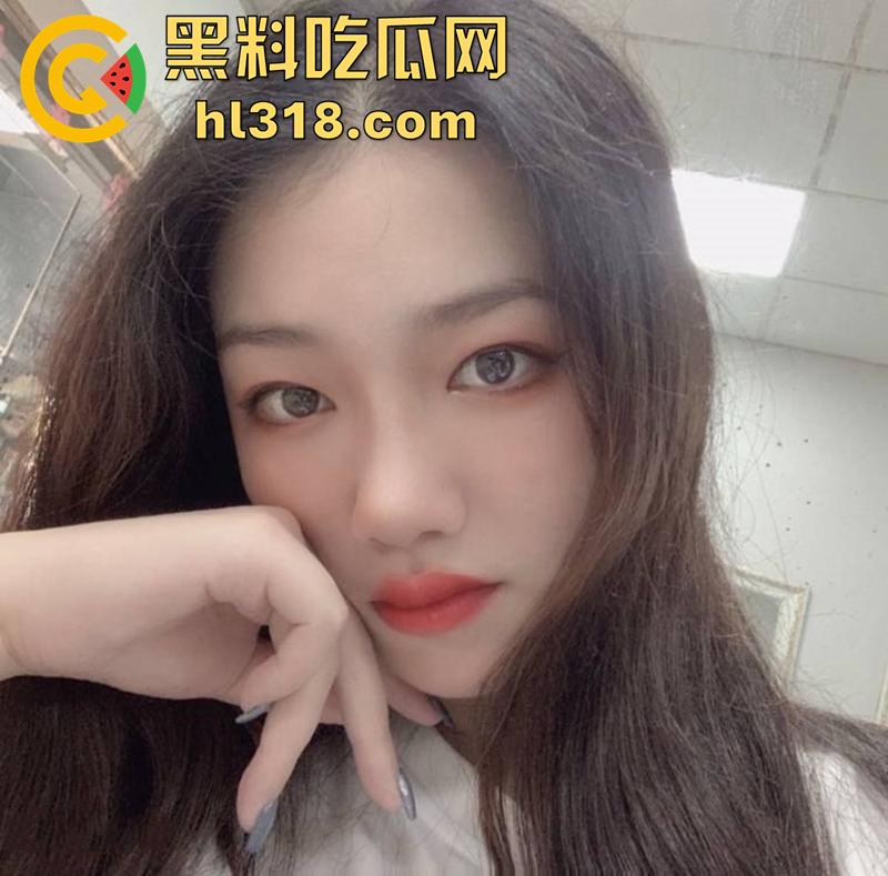 吉林大学美臀女神【沈嘉艺】，私下竟是富二代母狗，狂吸大屌展示床技，被各种体位轮番操弄抽插！-1