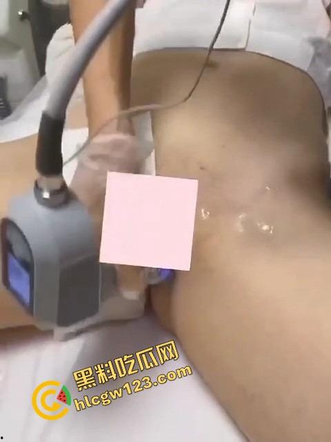 白虎不是天生的，是拔出来的，人工白虎养骗局曝光逼毛一根根扯，看得人蛋蛋一紧！-9